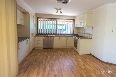 Property photo of 16 Pennyroyal Crescent Kurunjang VIC 3337