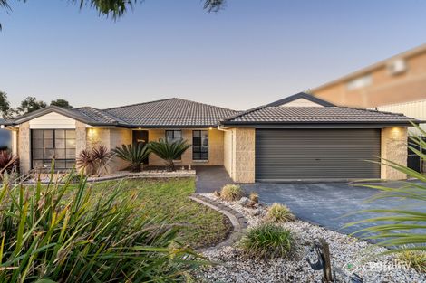 Property photo of 61 Clifton Park Drive Carrum Downs VIC 3201