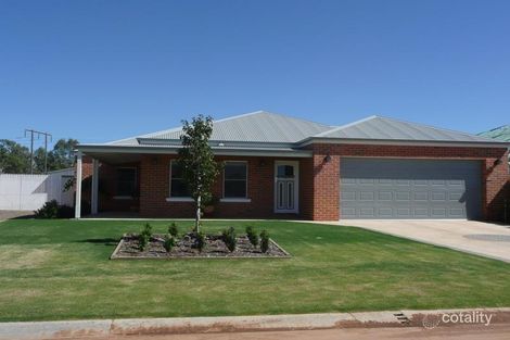Property photo of 39 Heather Circuit Mulwala NSW 2647