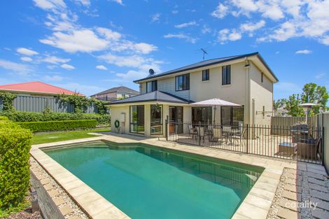 42 Clydesdale St, Wadalba, NSW 2259
