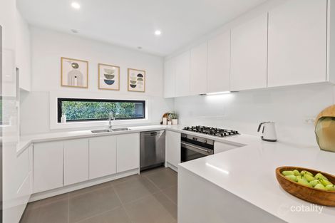 Property photo of 2A Curnola Avenue Doncaster VIC 3108