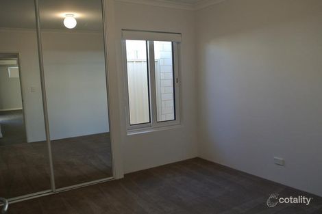 Property photo of 4/9 Pulchella Street Wattle Grove WA 6107