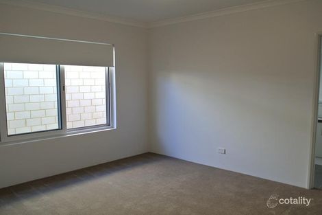 Property photo of 4/9 Pulchella Street Wattle Grove WA 6107