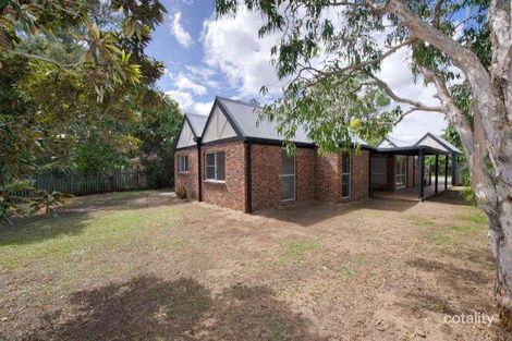 Property photo of 10 Kooralla Court Karana Downs QLD 4306