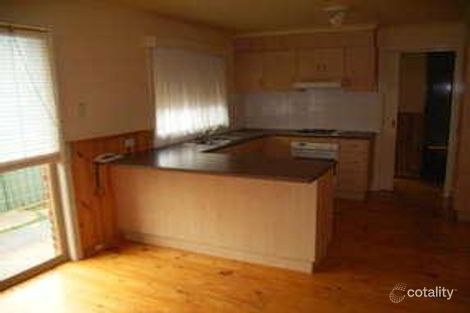 Property photo of 2/4 Harvey Close Eaglehawk VIC 3556