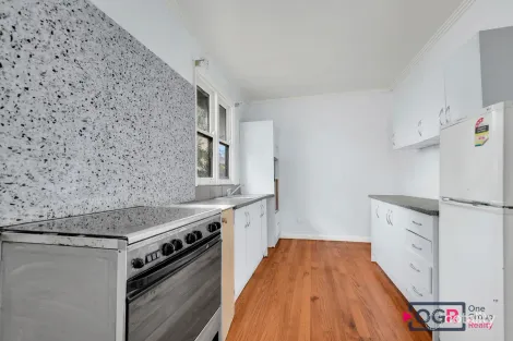 Property photo of 121 Keon Parade Reservoir VIC 3073