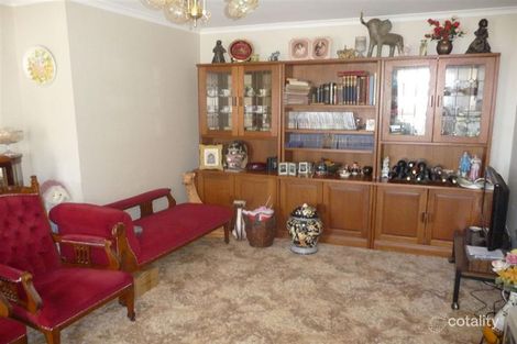 Property photo of 4/27-29 High Street Bunyip VIC 3815