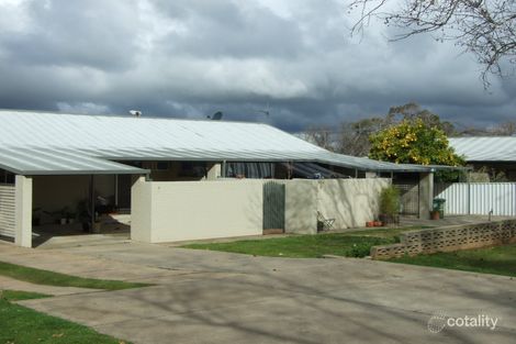 Property photo of 2/3 James Street Kooringal NSW 2650