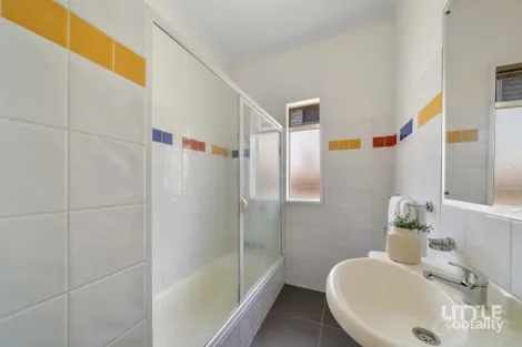 Property photo of 52 Hedley Avenue Nundah QLD 4012