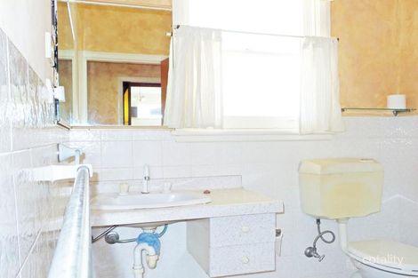 Property photo of 18 Plunkett Street Nowra NSW 2541