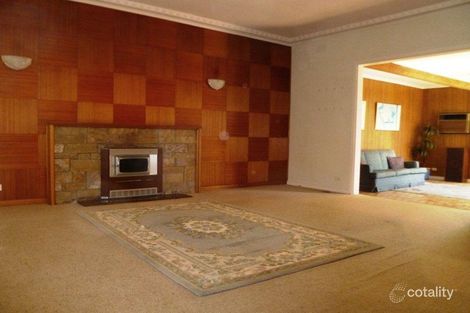 Property photo of 18 Gardenia Road Balwyn North VIC 3104