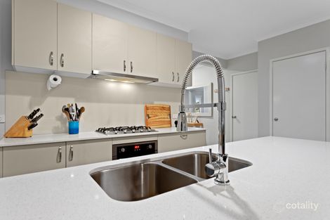 Property photo of 21 Amira Road Greenvale VIC 3059