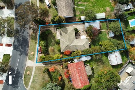 27 Hodgson Cres, Pearce, ACT 2607