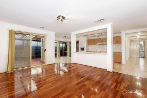 Property photo of 1 Lachlan Crescent Roxburgh Park VIC 3064