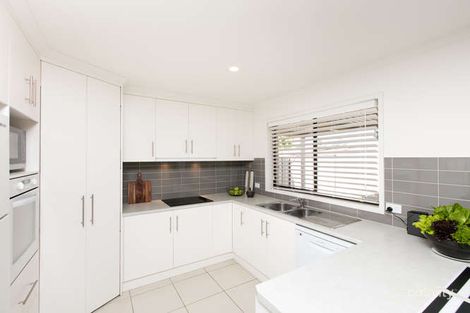 Property photo of 2 Bingara Close Mildura VIC 3500