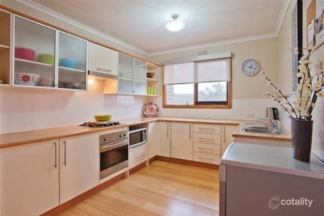 Property photo of 14 Wilson Place Bacchus Marsh VIC 3340