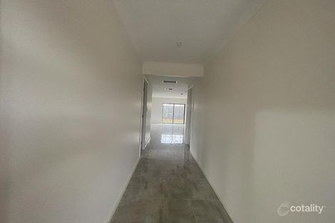 Property photo of 14 Kamala Drive Tarneit VIC 3029