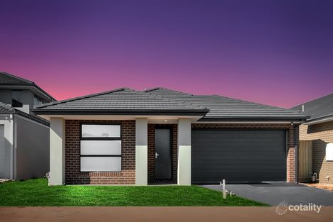 96 Norwood Ave, Melton South, VIC 3338