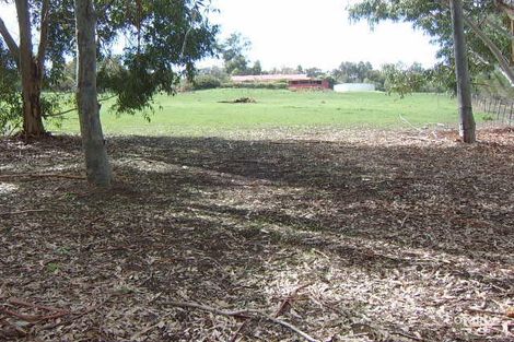 141 Santa Gertrudis Dr, Lower Chittering, WA 6084