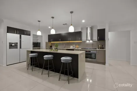 Property photo of 108 Meadows Circuit Bellbird Park QLD 4300