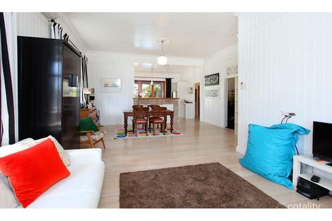 Property photo of 25 Dickens Street Norman Park QLD 4170