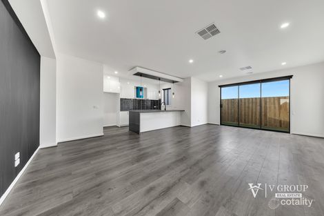 Property photo of 5 Beaconsfield Drive Mickleham VIC 3064