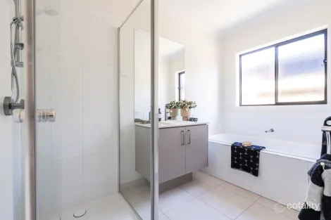 Property photo of 7 Asplin Circuit Mernda VIC 3754