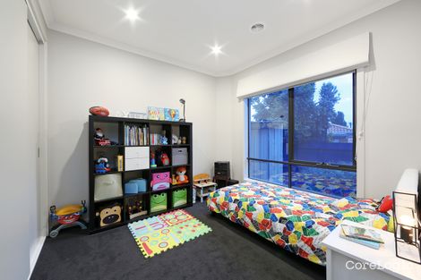 Property photo of 2/11 Seebeck Road Rowville VIC 3178