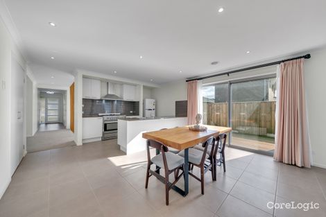Property photo of 3 Buckland Circuit Werribee VIC 3030