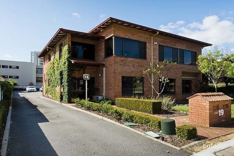 19 Lyall St, South Perth, WA 6151
