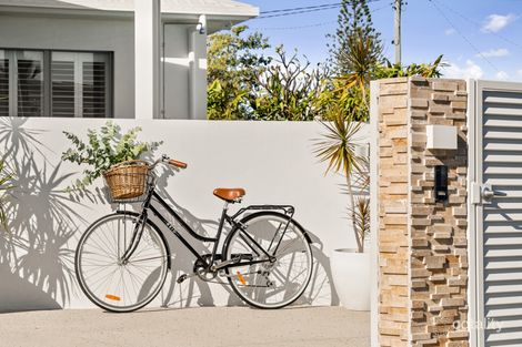 Property photo of 32 Moondarra Crescent Mooloolaba QLD 4557