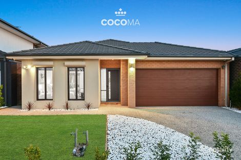 Property photo of 10 Dahlia Crescent Keysborough VIC 3173