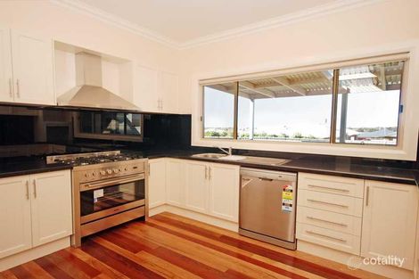 Property photo of 6 Hamersley Place Tatton NSW 2650