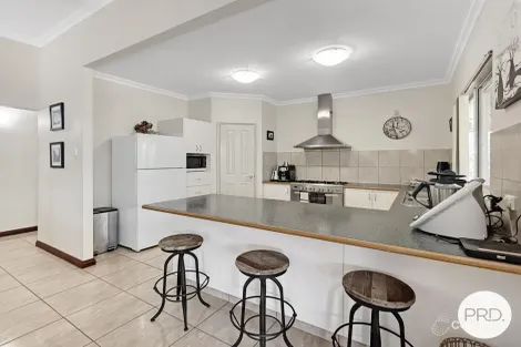 Property photo of 17 Treetop Crescent Nickol WA 6714