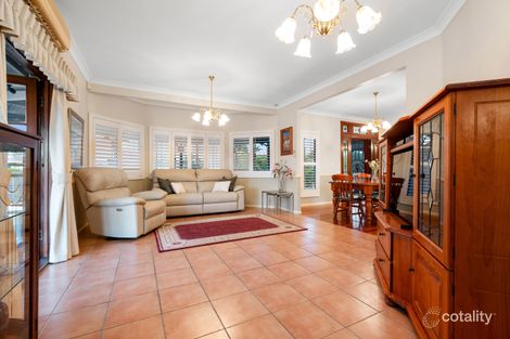 Property photo of 42 Regency Place Carindale QLD 4152
