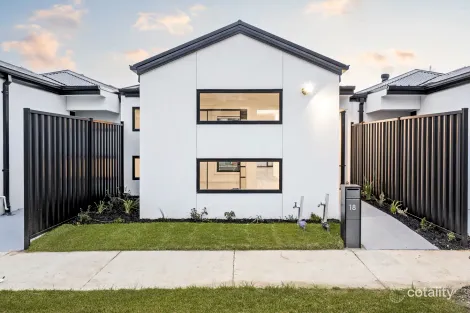 18 Newport Dr, Armstrong Creek, VIC 3217
