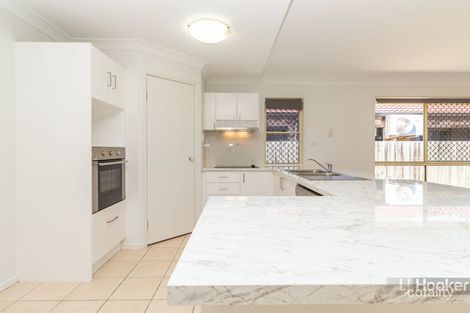 Property photo of 22 Gilberton Crescent Forest Lake QLD 4078