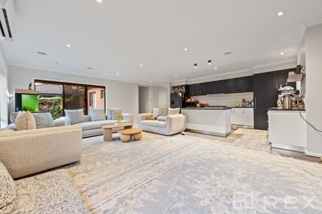 Property photo of 11/30 Central Road Hampton Park VIC 3976