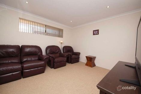 Property photo of 21 Randazzo Way Yangebup WA 6164