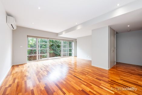 Property photo of 4/267 Rossmoyne Street Thornbury VIC 3071
