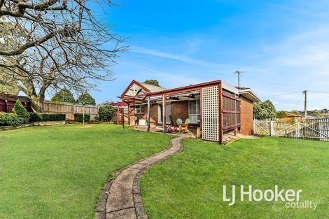 Property photo of 13 Sue Court Hampton Park VIC 3976