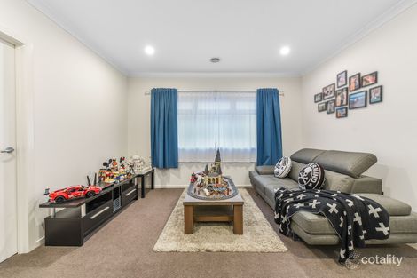 Property photo of 22 Colville Crescent Keysborough VIC 3173