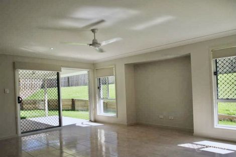 Property photo of 39 Skyline Circuit Bahrs Scrub QLD 4207