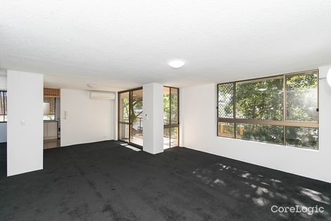 Property photo of 2/104 Clarence Road Indooroopilly QLD 4068