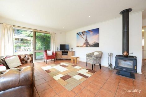 Property photo of 16 Glenview Crescent Frankston VIC 3199