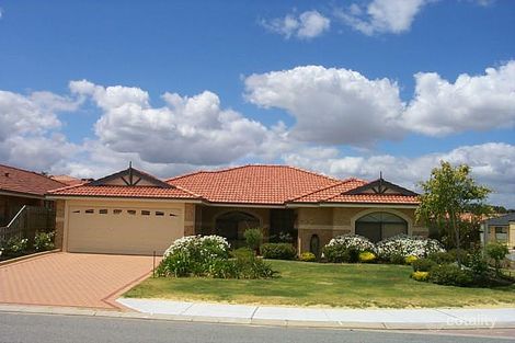 17 Everglades Pde, Landsdale, WA 6065