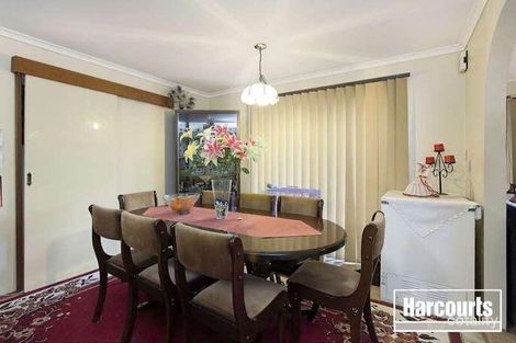 Property photo of 2/22 Blackwood Drive Narre Warren VIC 3805