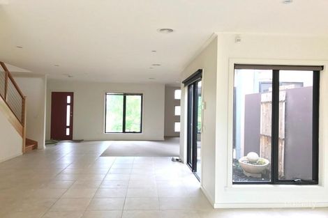 Property photo of 21 Orlando Drive Roxburgh Park VIC 3064