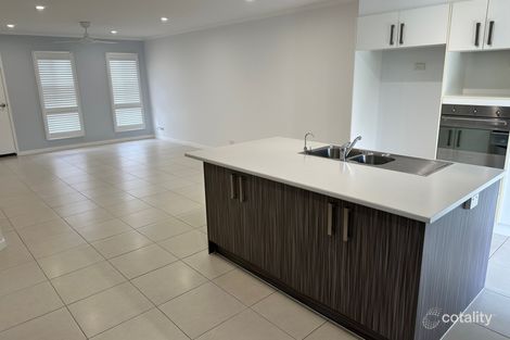 Property photo of 87/25 Abell Road Cannonvale QLD 4802