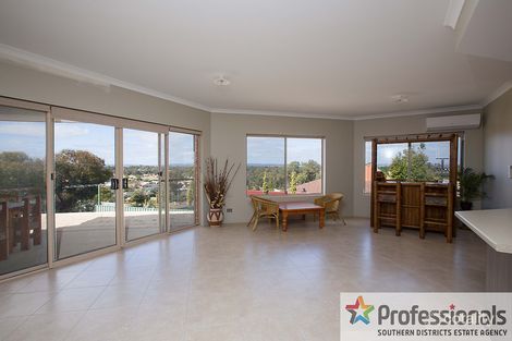 Property photo of 7 Charman Place Australind WA 6233